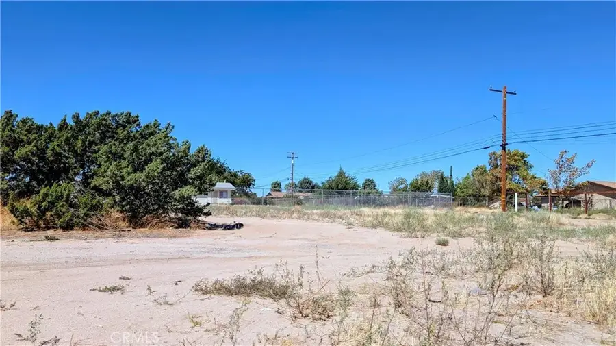 16288 Yucca, Hesperia, CA 92345 - #2