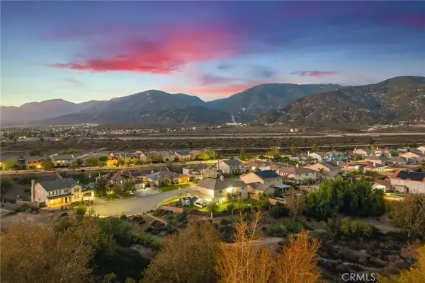 5591 N Pinnacle Lane, San Bernardino, CA 92407
