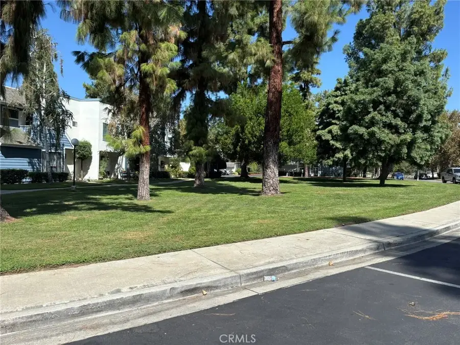 633 Church Pl #3, Redlands, CA 92374 - #2