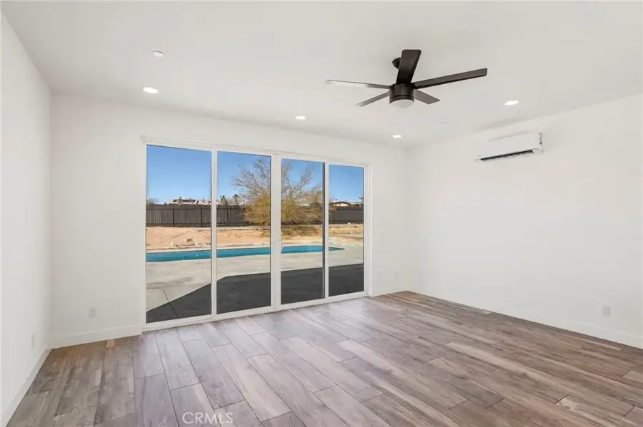 3460 Stonehill Avenue, Joshua Tree, CA 92252 - #3