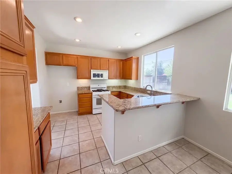 33825 Glenoaks, Yucaipa, CA 92399 - #2