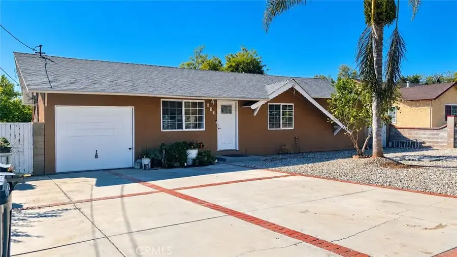 633 W 48th, San Bernardino, CA 92407 - #2