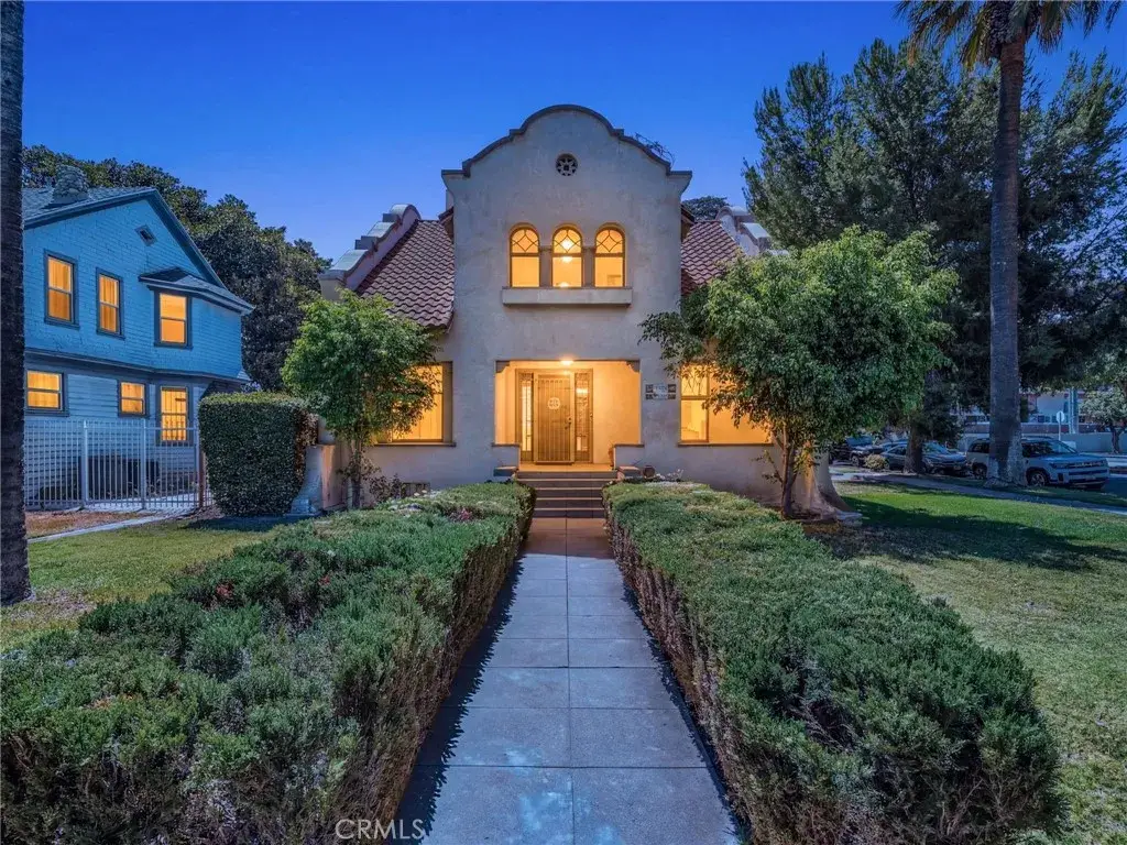 3390 Orange, Riverside, CA 92501 - #1