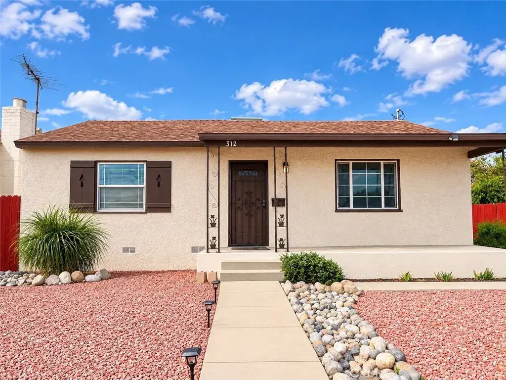 312 W Lugonia, Redlands, CA 92374 - #1
