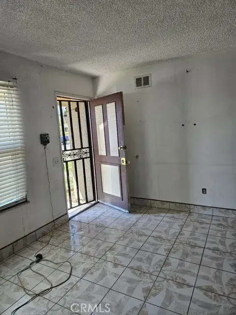 847 S Forest, Bloomington, CA 92316 - #3