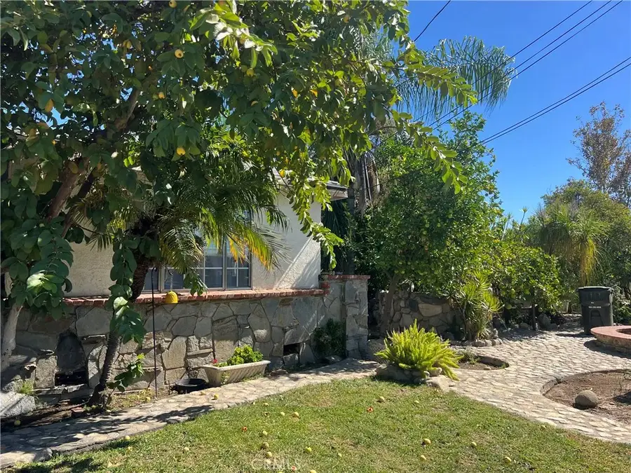 813 8th, San Fernando, CA 91340 - #3