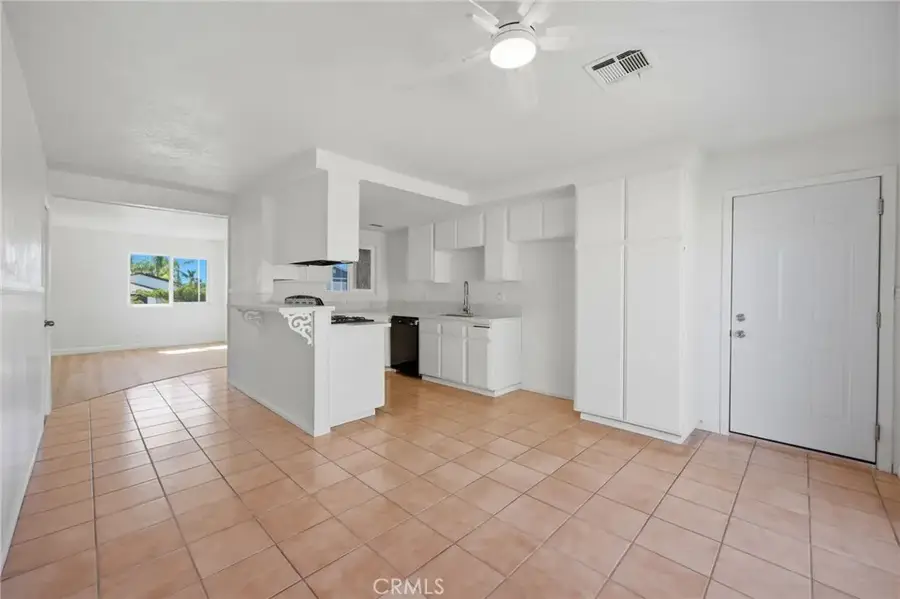 10132 Conejo, Santee, CA 92071 - #2