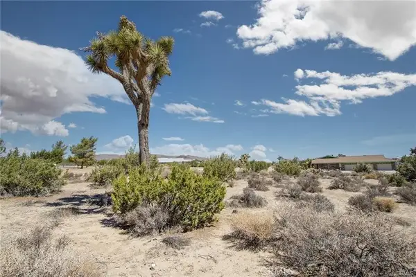 999 Grand, Yucca Valley, CA 92284