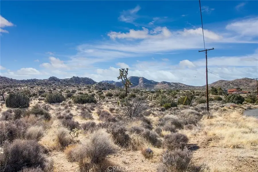 58947 Carmelita, Yucca Valley, CA 92284 - Image #2