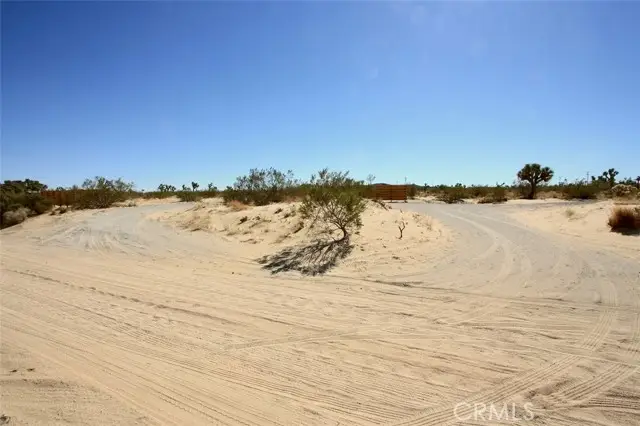 1225 Georges, Landers, CA 92285 - Image #2