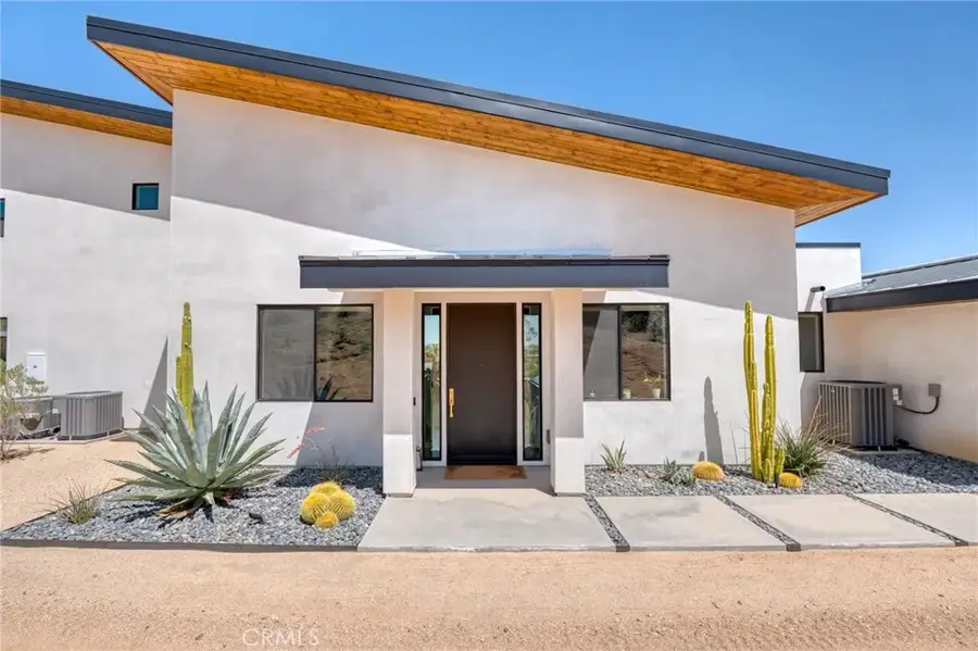 58425 Sierra Vista Drive, Yucca Valley, CA 92284 - Image #3