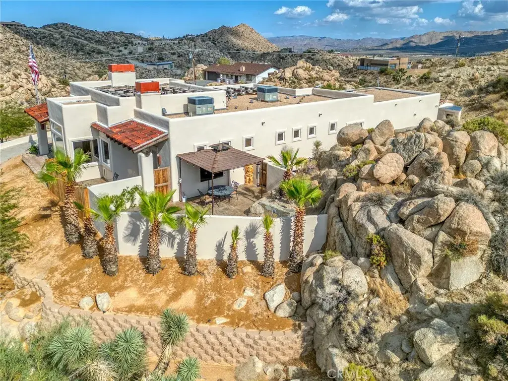 57045 Plaza Del Amigo, Yucca Valley, CA 92284 - Image #1