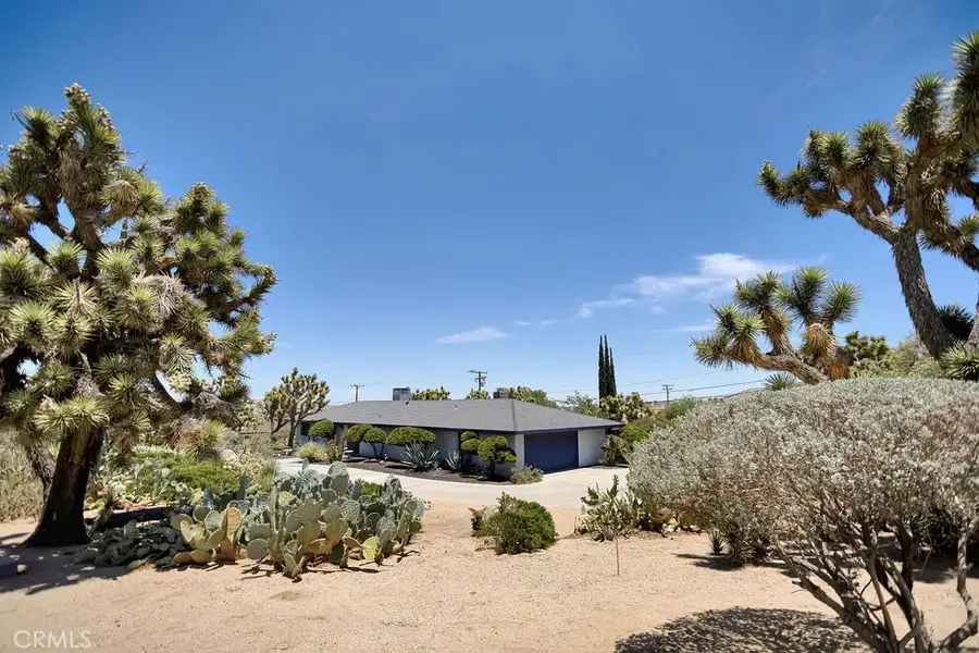 8305 Amador Avenue, Yucca Valley, CA 92284 - Image #2