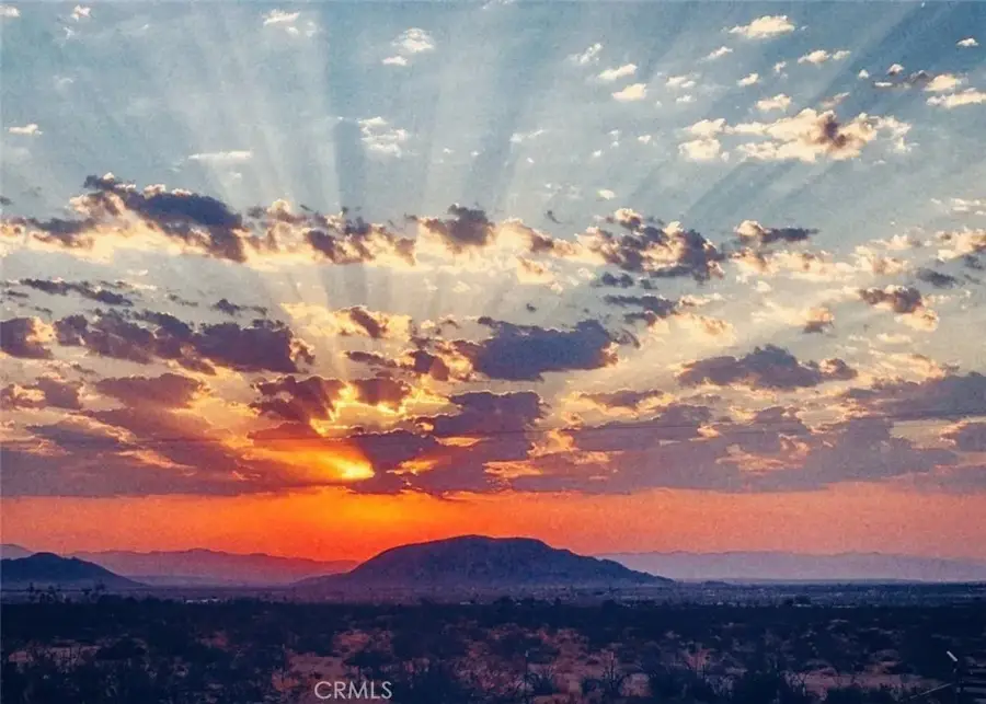 1212 Acoma Trail, Landers, CA 92285 - Image #2