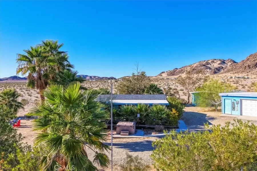 79424 Queen Anne Road, Twentynine Palms Yucca Valley, CA 92277 - Image #2