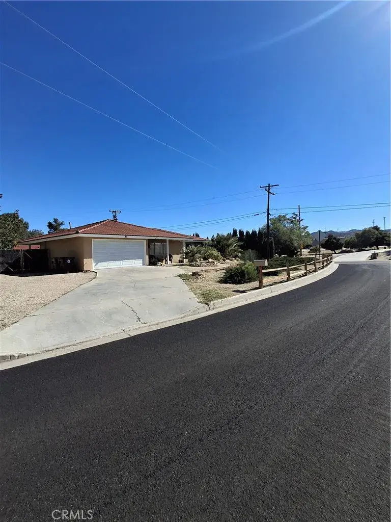 6873 Warren Vista, Yucca Valley, CA 92284 - Image #2
