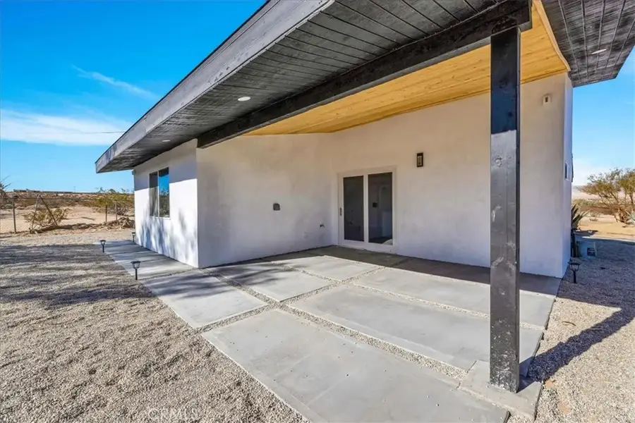 1421 Sunrise Avenue, Twentynine Palms Yucca Valley, CA 92277 - Image #2