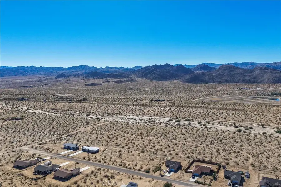 62407 Crestview, Joshua Tree, CA 92252 - Image #3