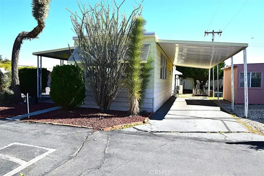56425 29 Palms #100, Yucca Valley, CA 92284 - Image #1