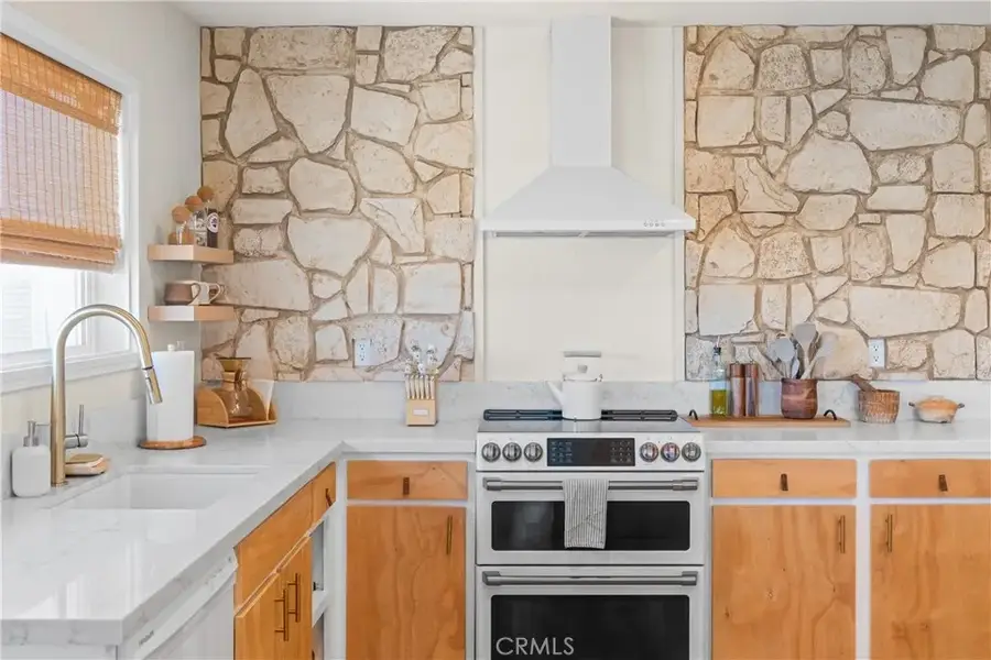 1388 Fortuna Avenue, Landers, CA 92285 - Image #2