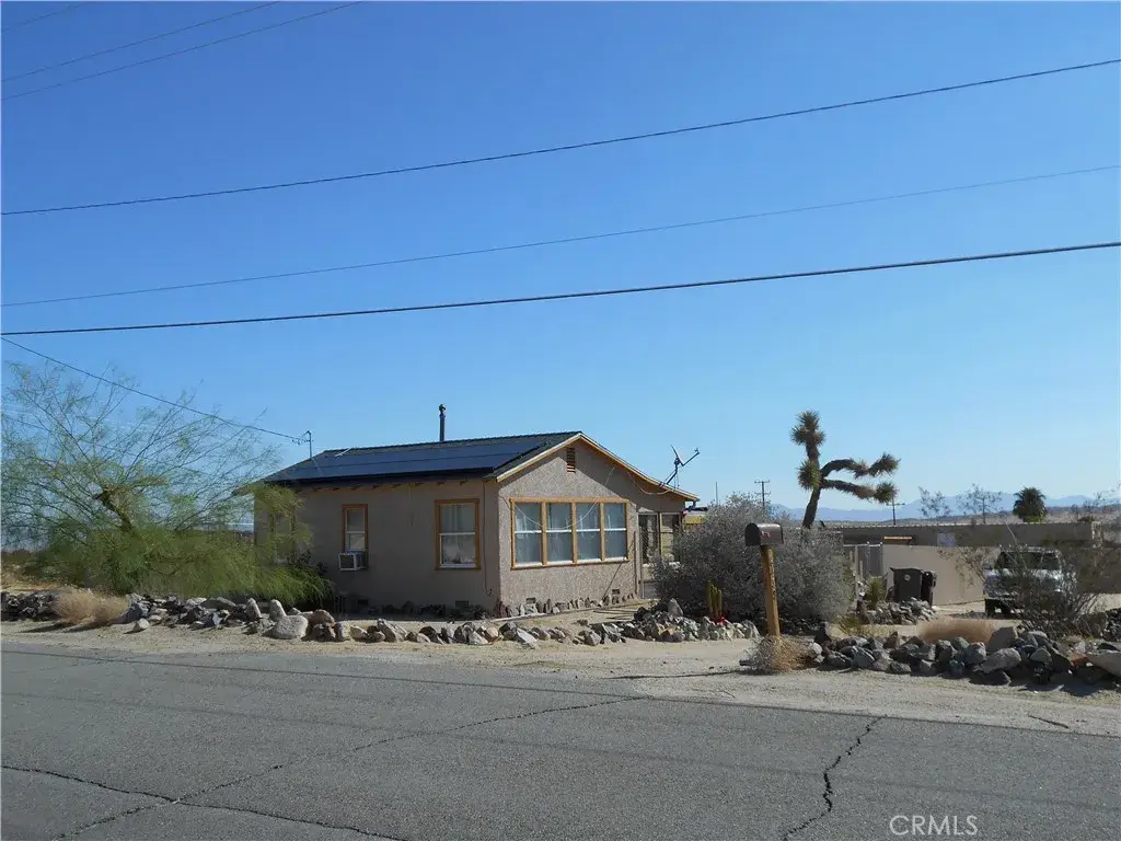 6439 Desert Knoll Avenue, Twentynine Palms, CA 92277 - Image #1