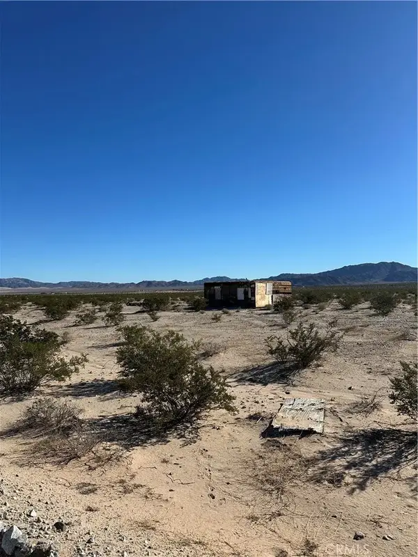 0 South, 29 Palms, CA 92277