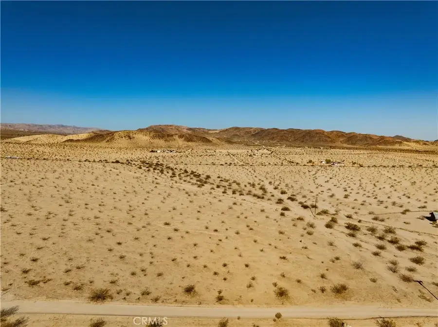 5226 Pearl Springs, Twentynine Palms, CA 92277 - Image #3