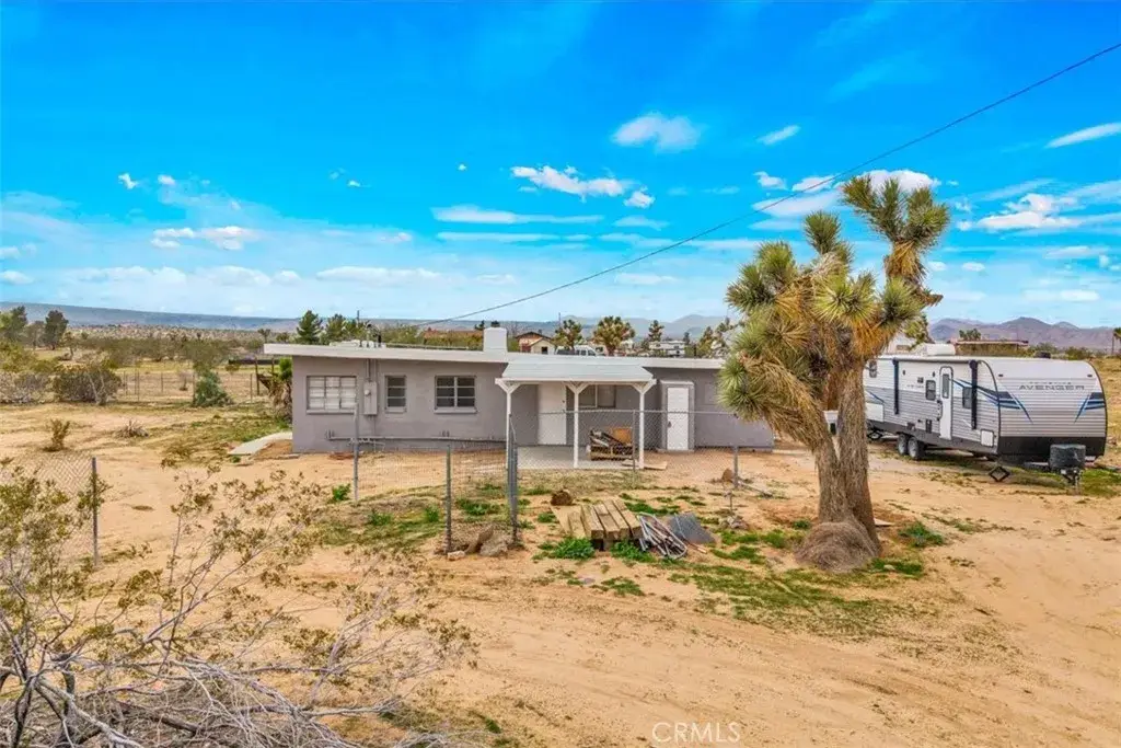 57726 Starlight Mesa Road, Yucca Valley, CA 92284 - Image #1