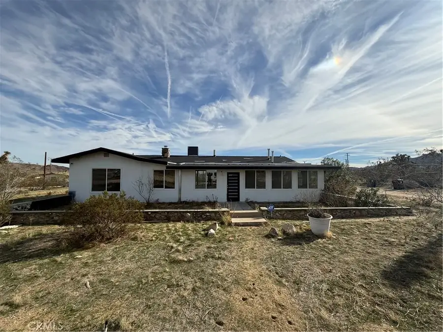 6459 Ruth Dr, Yucca Valley, CA 92284 - Image #2