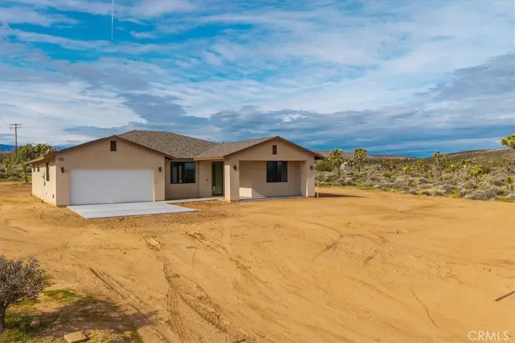 4986 Elata Avenue, Yucca Valley, CA 92284 - Image #1