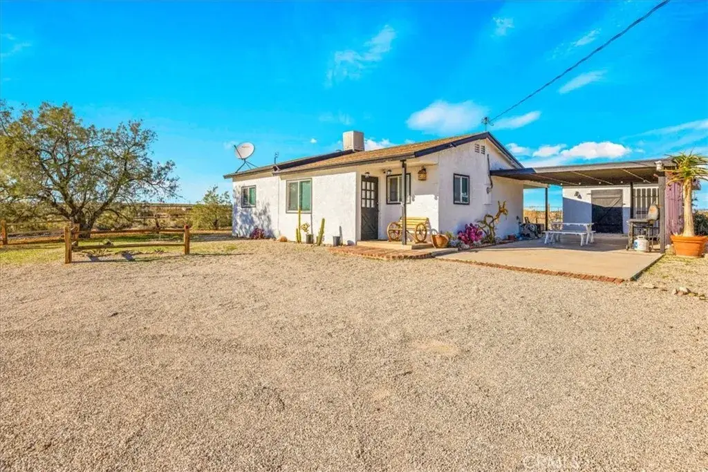 1560 Jackrabbit Trail, Twentynine Palms Yucca Valley, CA 92277 - Image #1