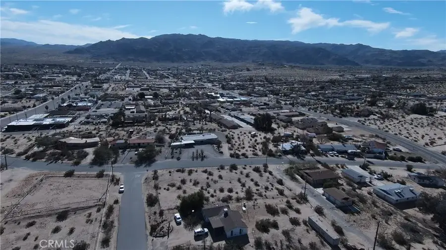 73598 Desert Trail, Twentynine Palms, CA 92277 - #2