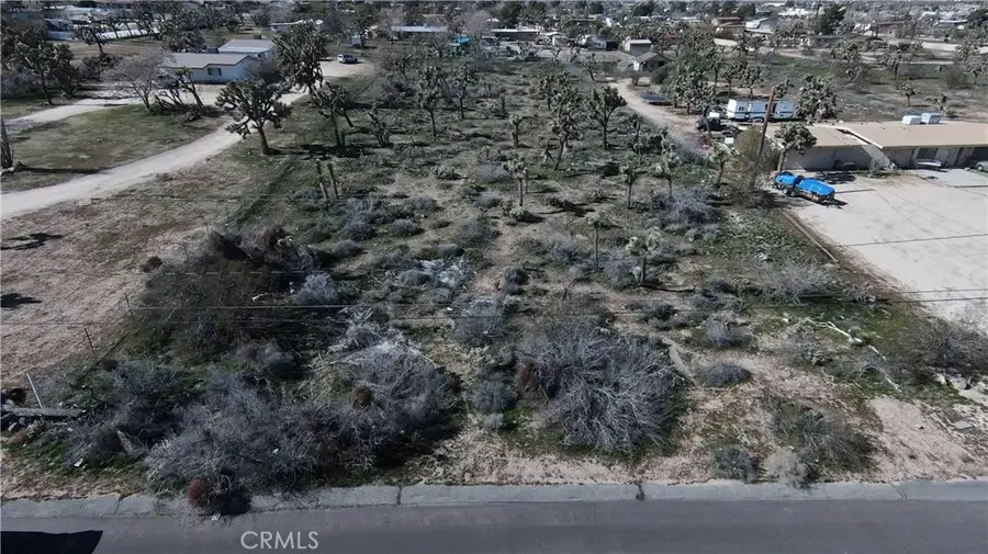 7404 Lucerne, Yucca Valley, CA 92284 - #3