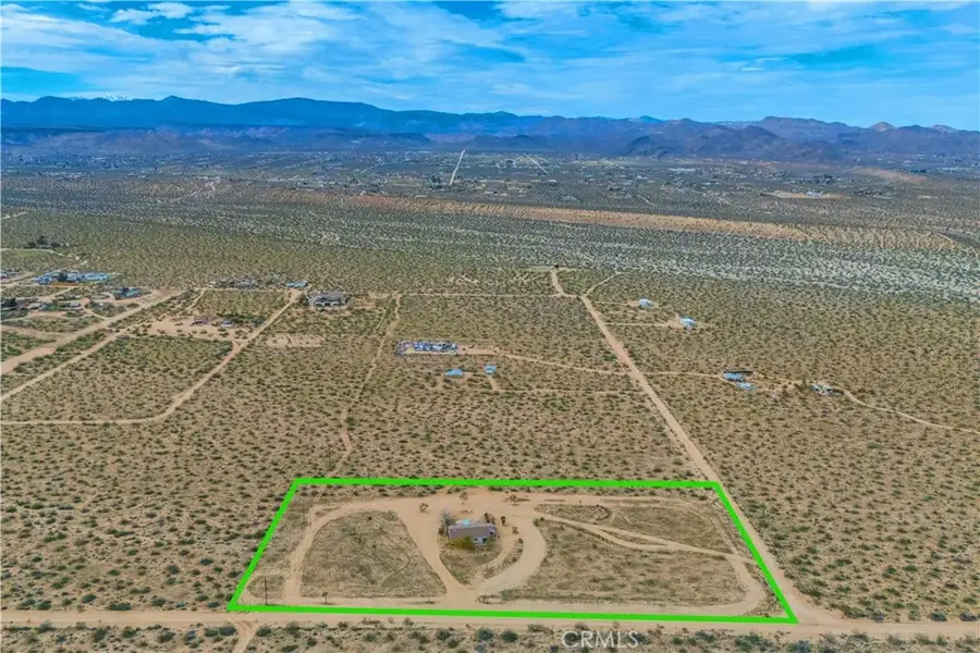 492 Surrey Avenue, Homestead Valley, CA 92284 - #3