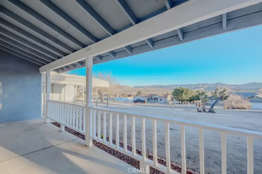 57440 Airway Court, Yucca Valley, CA 92284 - #2