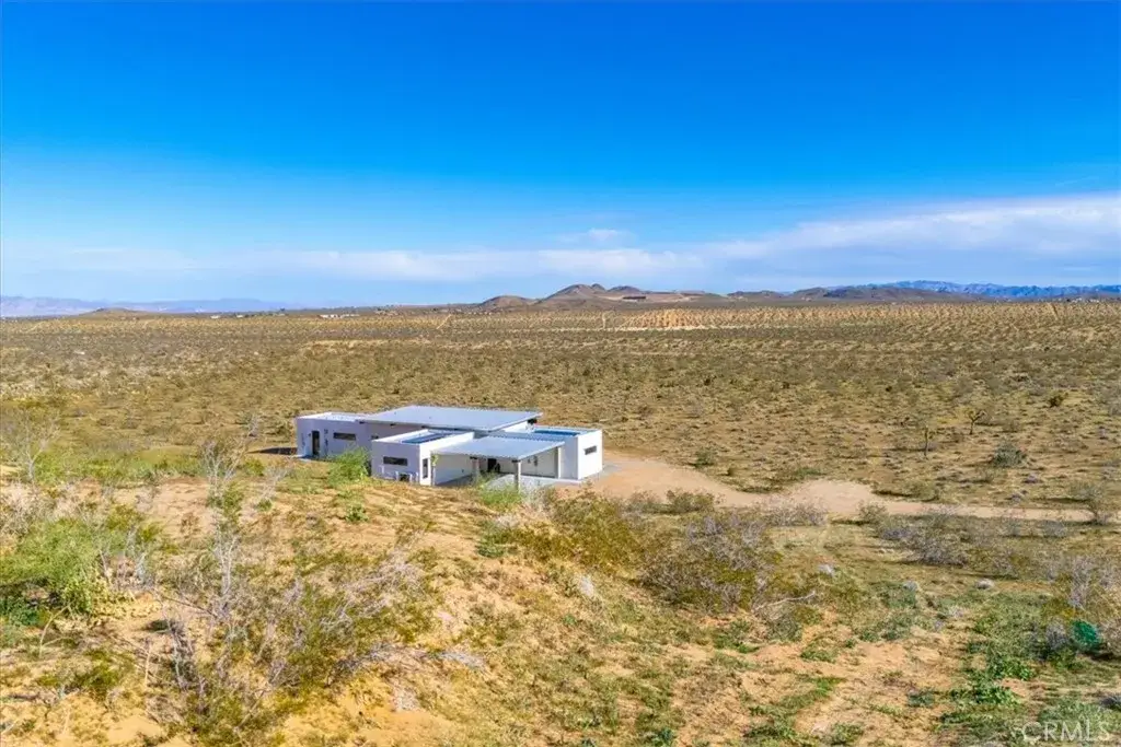 621 N Sage Avenue, Yucca Valley, CA 92284 - #1