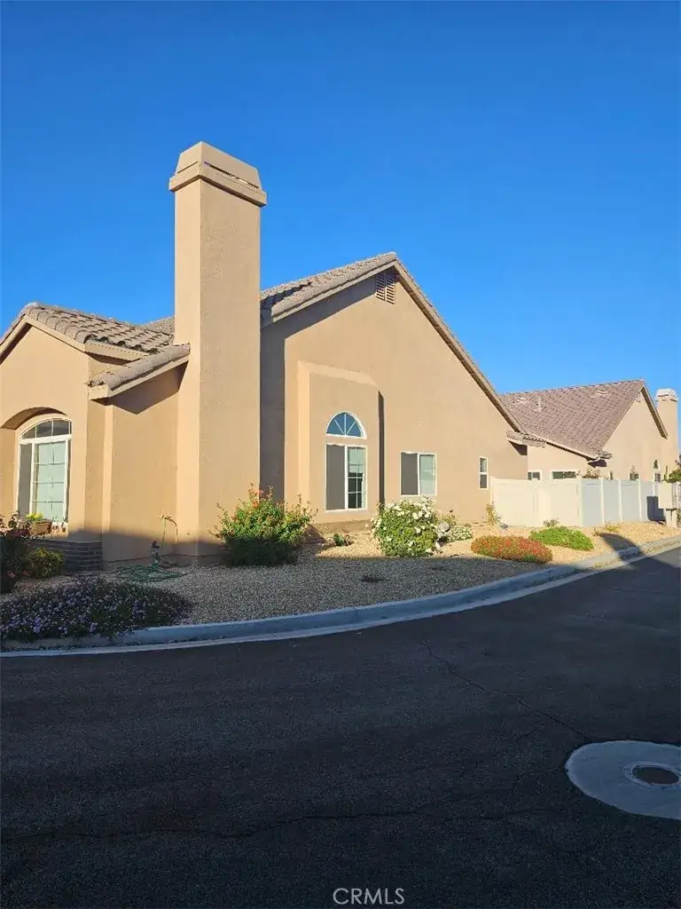 7466 Via Real Lane, Yucca Valley, CA 92284 - #3