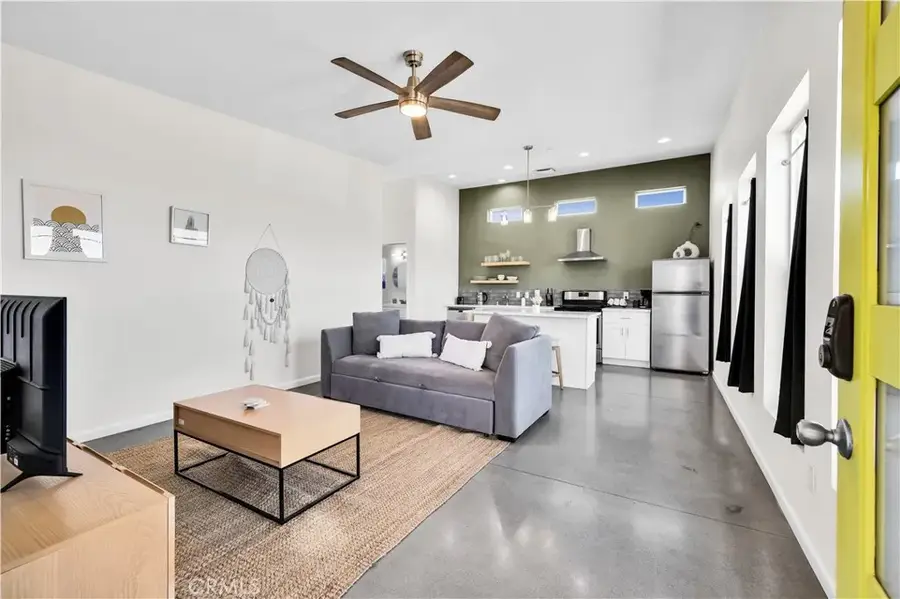 7276 Encina Road, Joshua Tree, CA 92252 - #2