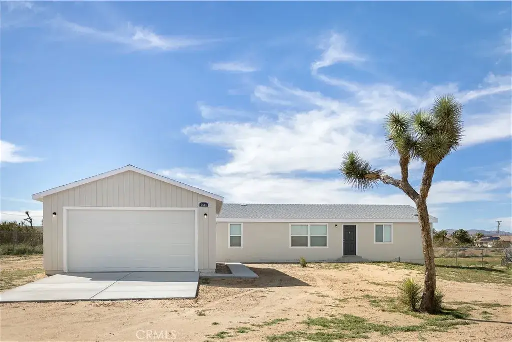 3614 Surrey Avenue, Yucca Valley, CA 92284 - #1