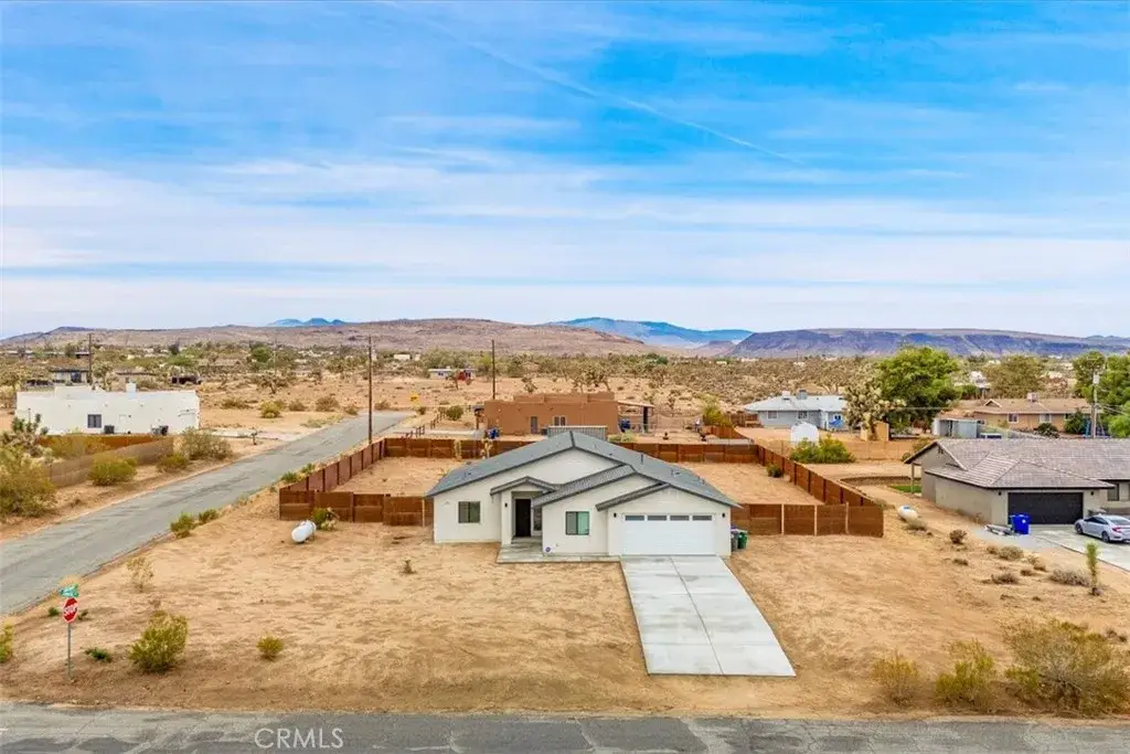 3848 Ruidosa Avenue, Yucca Valley, CA 92284 - #1