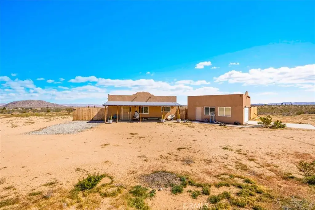 1335 Fortuna Ave, Landers, CA 92285 - #1