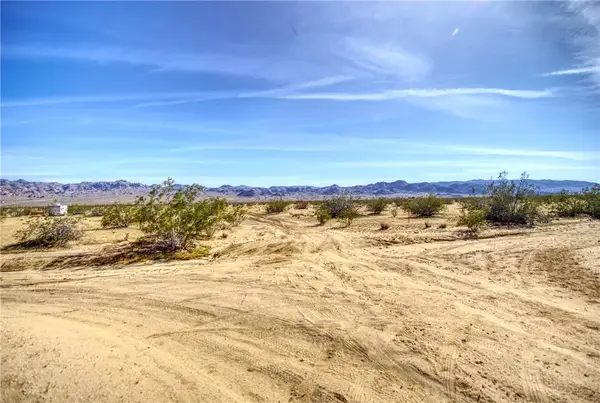 64533 3rd, Joshua Tree, CA 92252