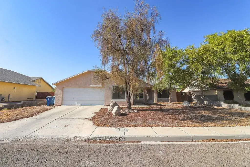 1330 Santa Fe Circle, Needles, CA 92363 - #1