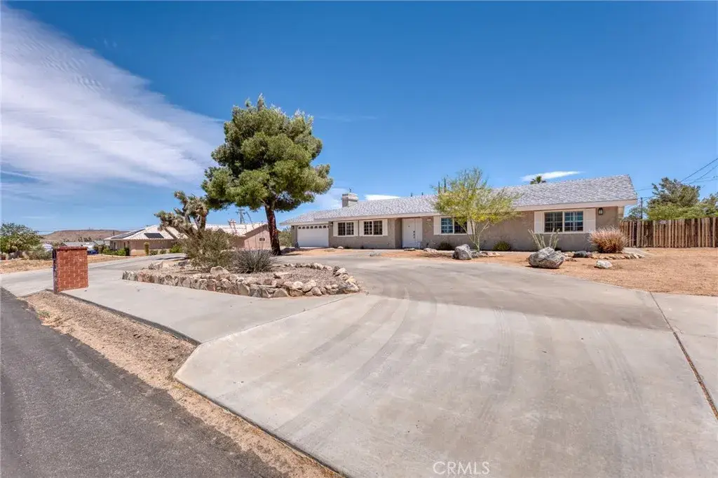 7535 Victoria, Yucca Valley, CA 92284 - #1