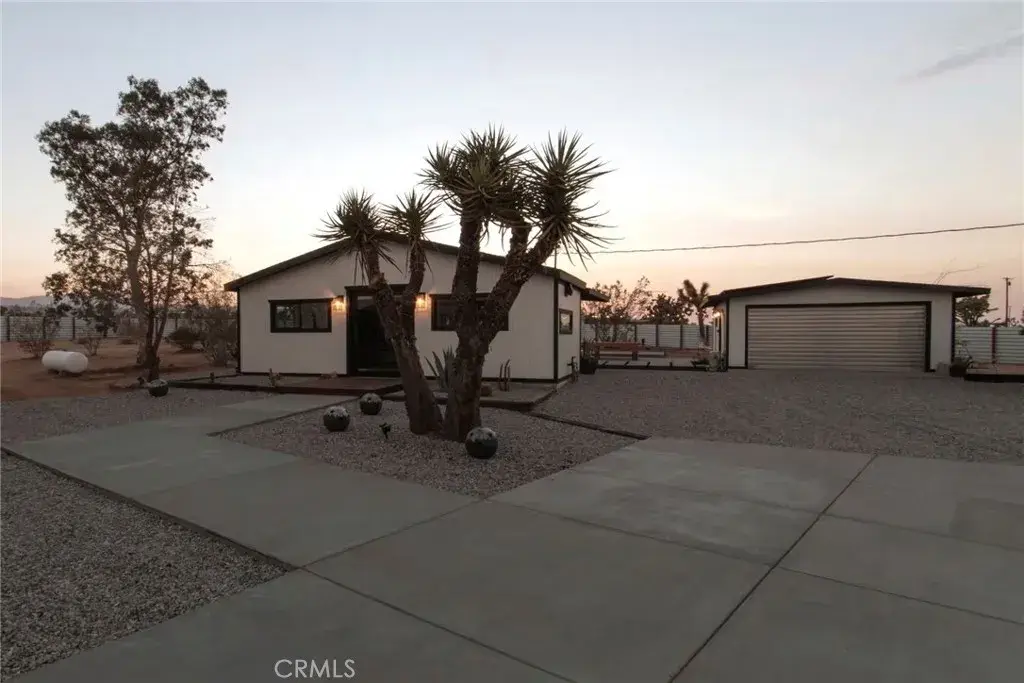 1564 Luna Mesa Road, Yucca Valley, CA 92284 - #1