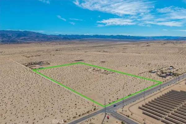 3888 Desert Heights, 29 Palms, CA 92277