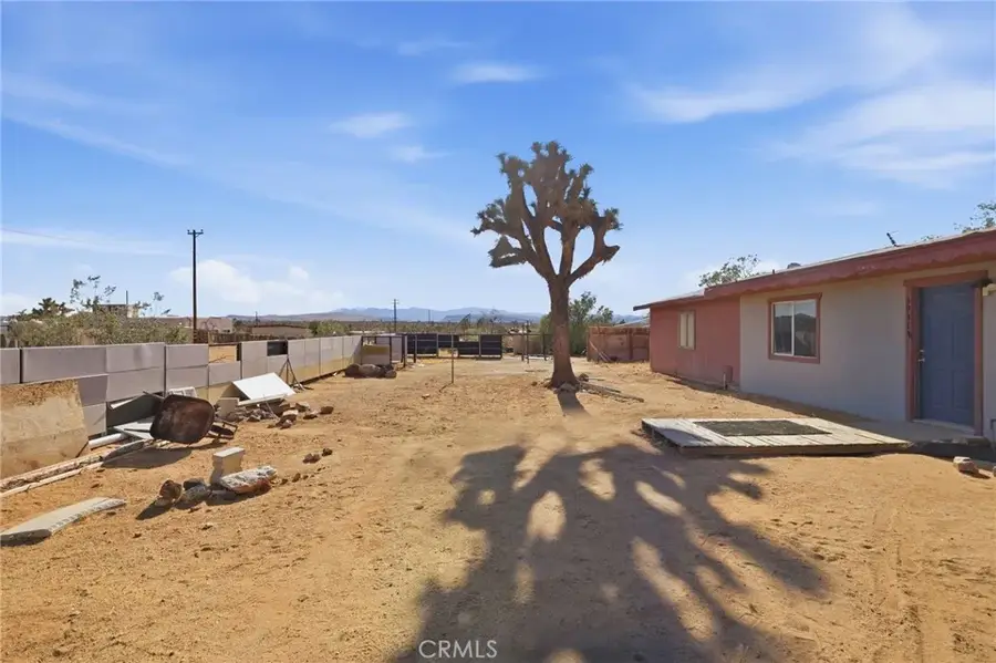 59318 Sunny Sands, Yucca Valley, CA 92284 - #2