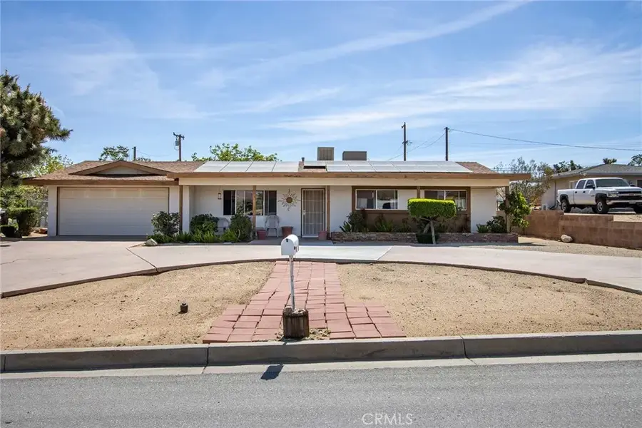 7613 Cherokee, Yucca Valley, CA 92284 - #2