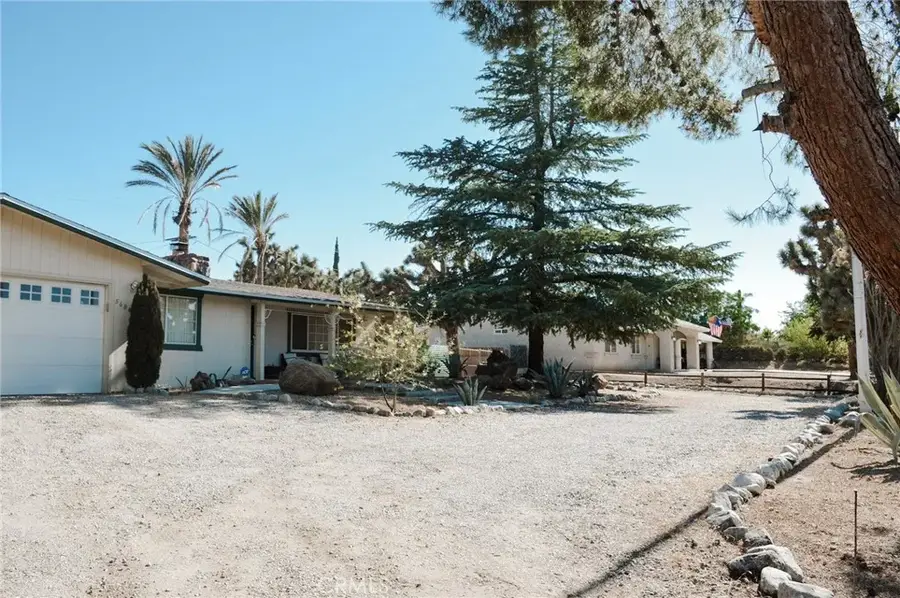 56843 Carlyle Drive, Yucca Valley, CA 92284 - #2