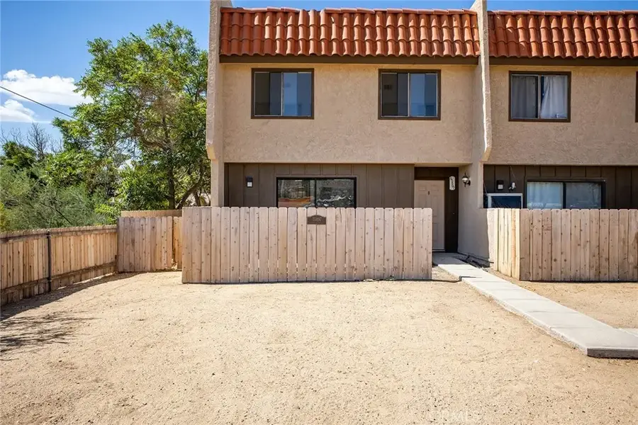 55897 Santa Fe, Yucca Valley, CA 92284 - #2